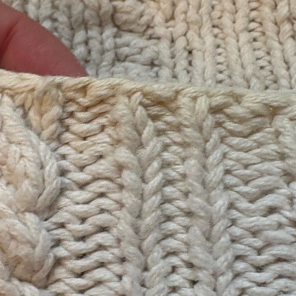 Elegant Cream Floral Turtleneck Sweater - Picture 10 of 15